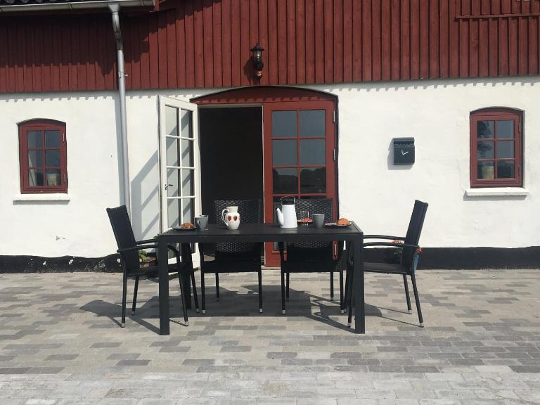 Vita og Pouls Gård - Guesthouse - B&B Viby