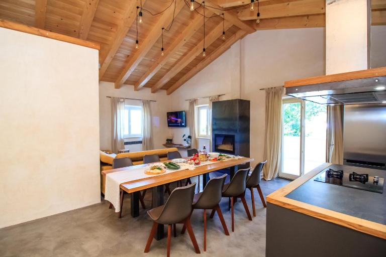 Holiday Home Mikula - B&B Krnica