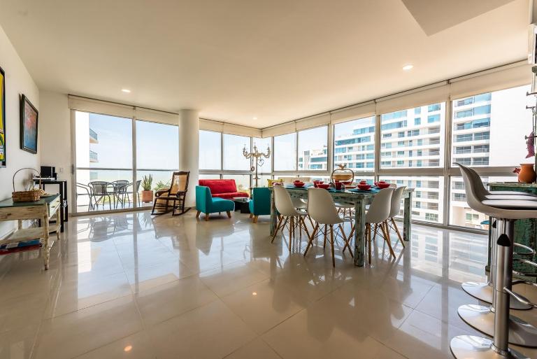 Edificio Morros Vitri Lujo con Panorama - B&B Cartagena de Indias