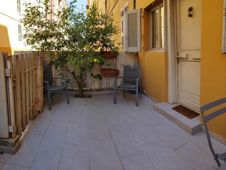 Studio centre ville - B&B Ajaccio