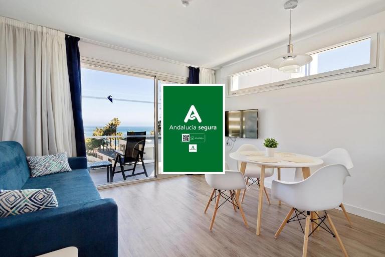 Carihuela Suites - B&B Torremolinos