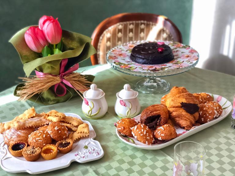 IL VECCHIO CORTILE - B&B Bra