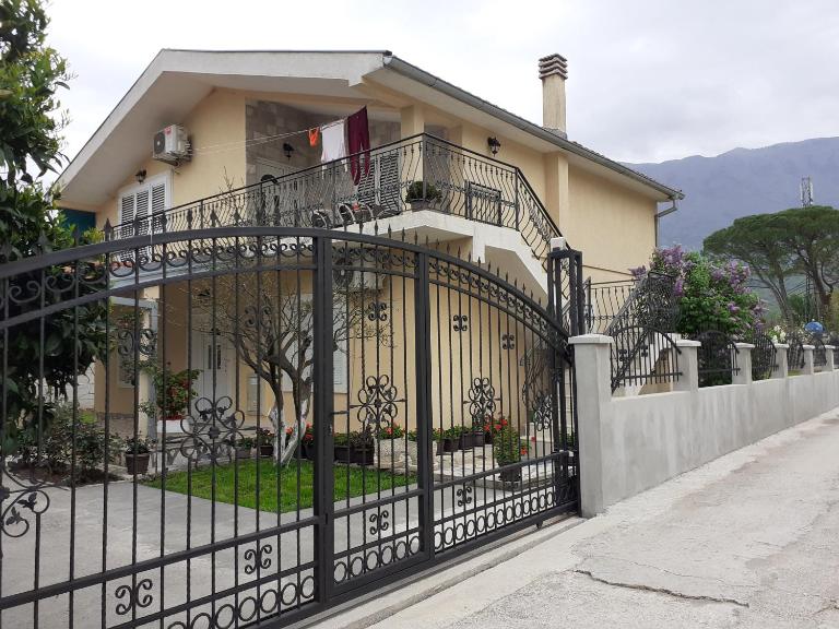 Apartment K2 - B&B Radanovići