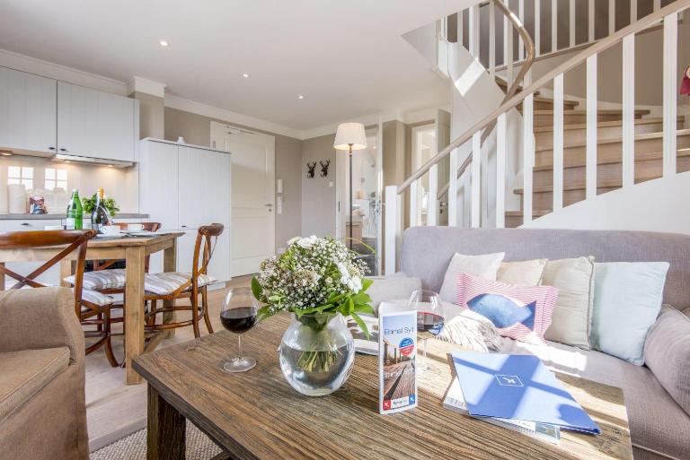 Haus Magnus Whg 5 - B&B Wenningstedt