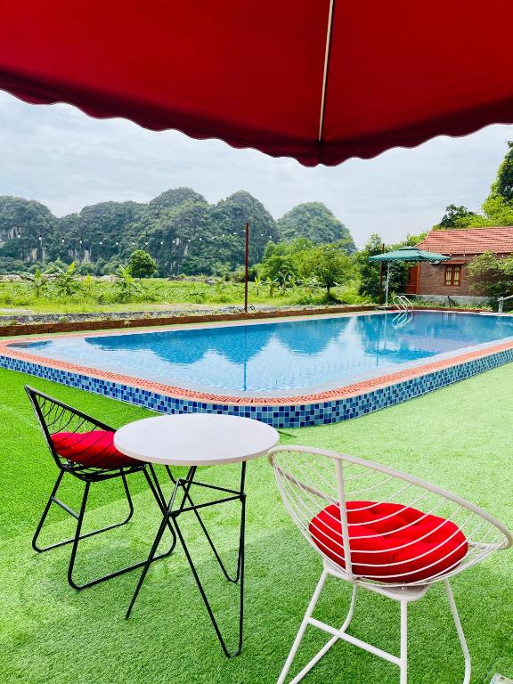 Trang An Lotus Lake Homestay - Bed and Breakfast Ninh Bình