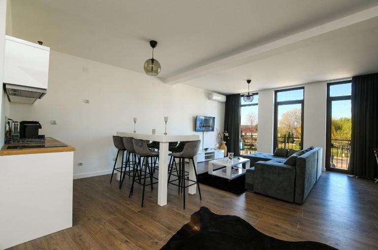 Central Apartments - B&B Kladovo