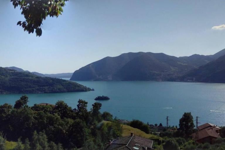 CasaDolcelago Marone Villa con Giardino Vista Lago Private Parking - B&B Marone
