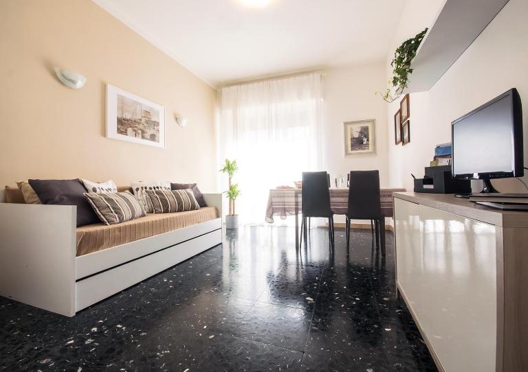 Apt luminoso, spazioso con Aria condiz e bici - B&B Viareggio