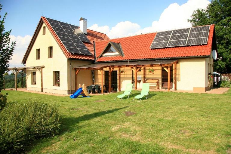 Taneček - malý apartmán u rodinného domu - B&B Stvolínky