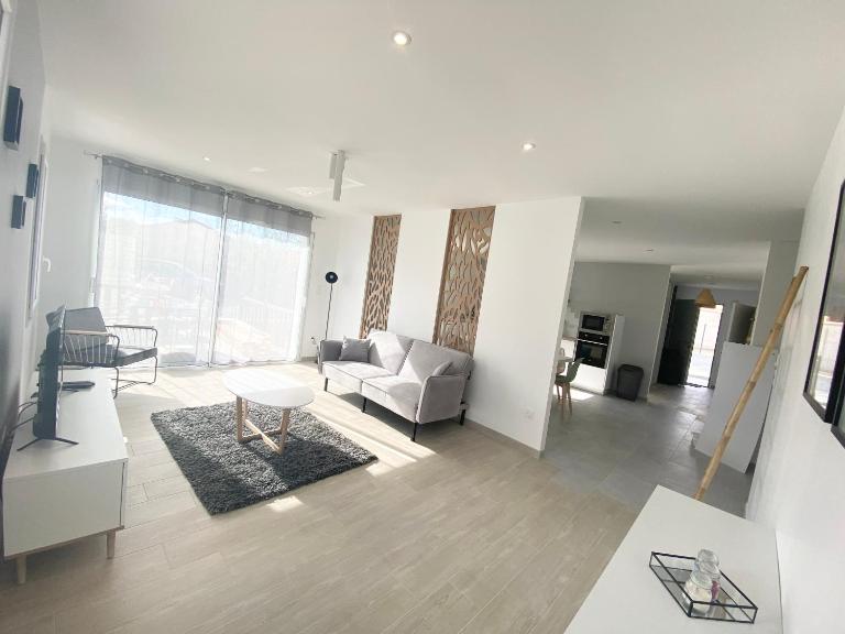 Belle maison de 140m2, proche centre ville - Chambres d'hôtes Challans