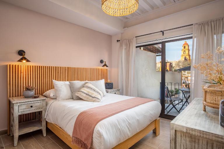 Casa Pandurata Luxury Apartments in Centro, San Miguel de Allende - Bed and Breakfast San Miguel de Allende