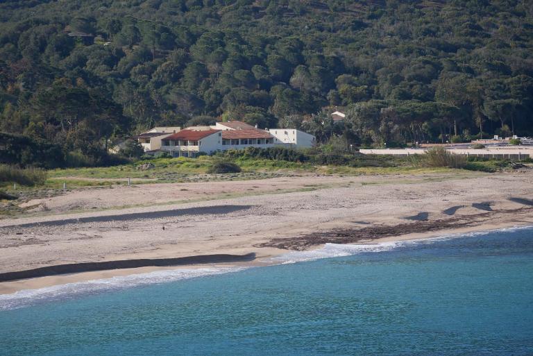 Narval Blanc - Bed and Breakfast Calcatoggio