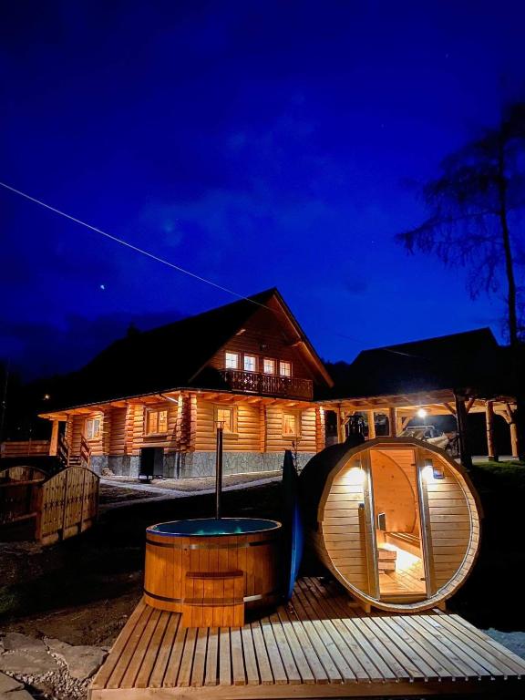 Chata Nad Potokiem w Górach - Chambres d'hôtes Kamesznica