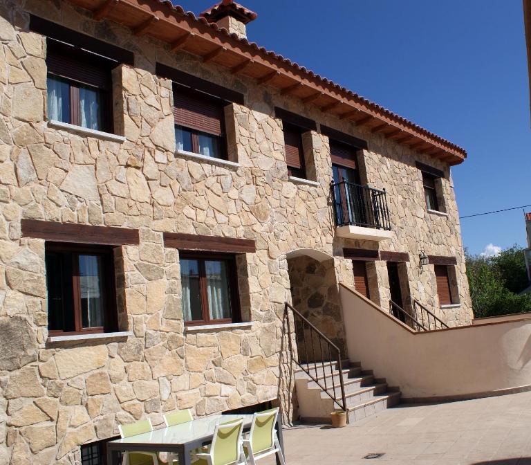 Alojamientos Botica Rural - Chambres d'hôtes La Cabrera