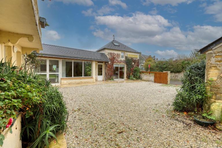 Maison spacieuse avec jardin près de Le Bouffay - B&B Commes