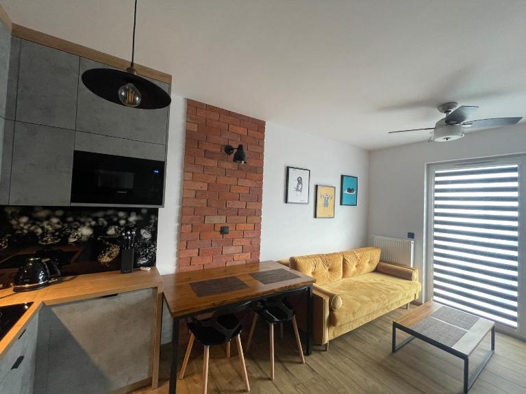 Kawka na Grobli - Bed and Breakfast Wrocław