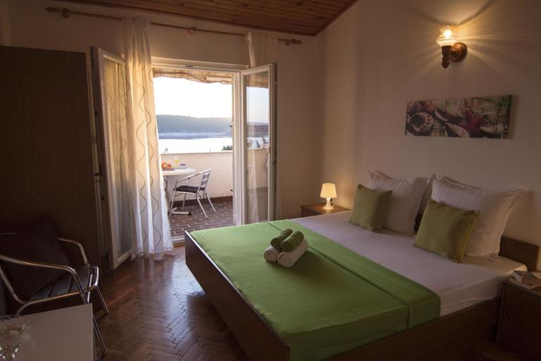 Sea view apartments Sunny Escape - B&B Barbat