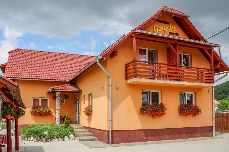 Apartamente Gergely Apartmanok - B&B Praid