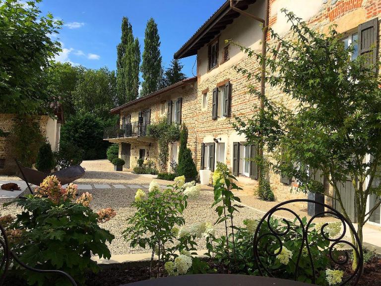 Chambres d'Hôtes avec piscine à 10 min de Bourg en Bresse - Ain - LE MOULIN DE LONGCHAMP - B&B Lent