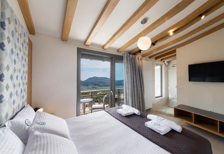 Aelia Suites - Chambres d'hôtes Ágios Pétros