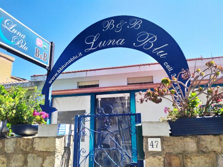 B&B Luna Blu - B&B Carbonia