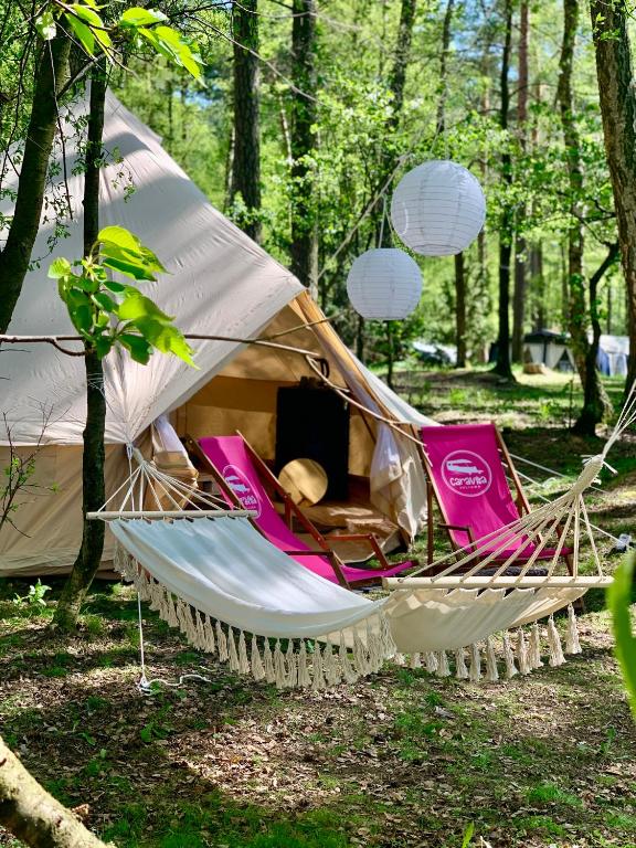 Caravana Juliana - Glamping - B&B Swaderki