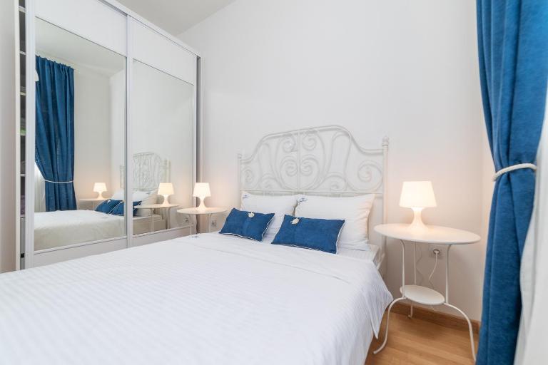 Ana`s apartment Budva MNE - B&B Budva