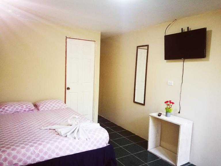 Habitación Privada - Apartamentos Morpho CR - B&B Quepos