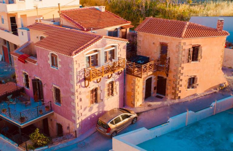 Microcosmos Halepas - Bed and Breakfast Chania