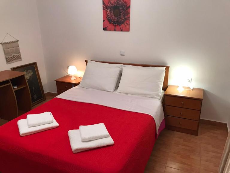 ziogas apartments - B&B Platariá