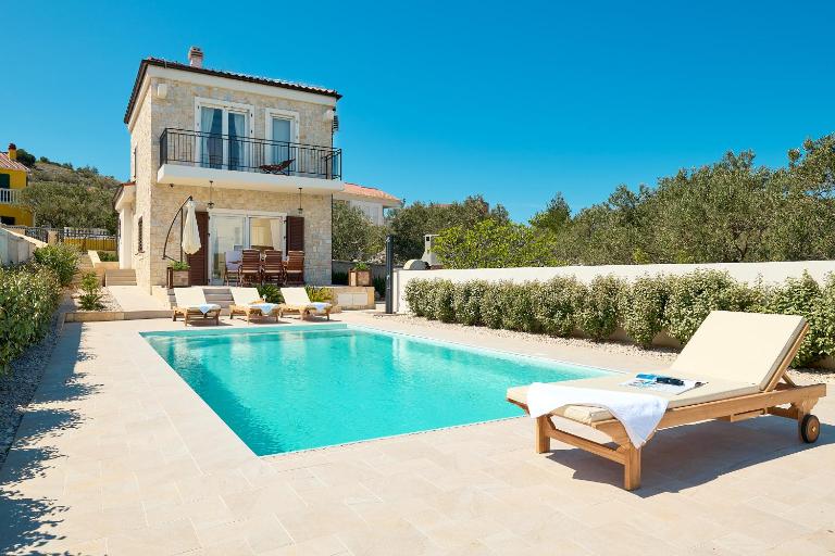 Sun Spalato Villa Cikas - B&B Murter