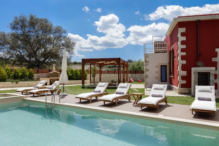 Villa Rossa - Ferienwohnung Archontikí