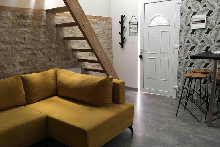 Petite maisonnette cosy et pleine de charme située à proximité du centre-ville - B&B Dijon