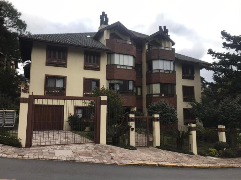 Charme Apartamento Centro de Gramado (600 metros da rua coberta) - B&B Gramado