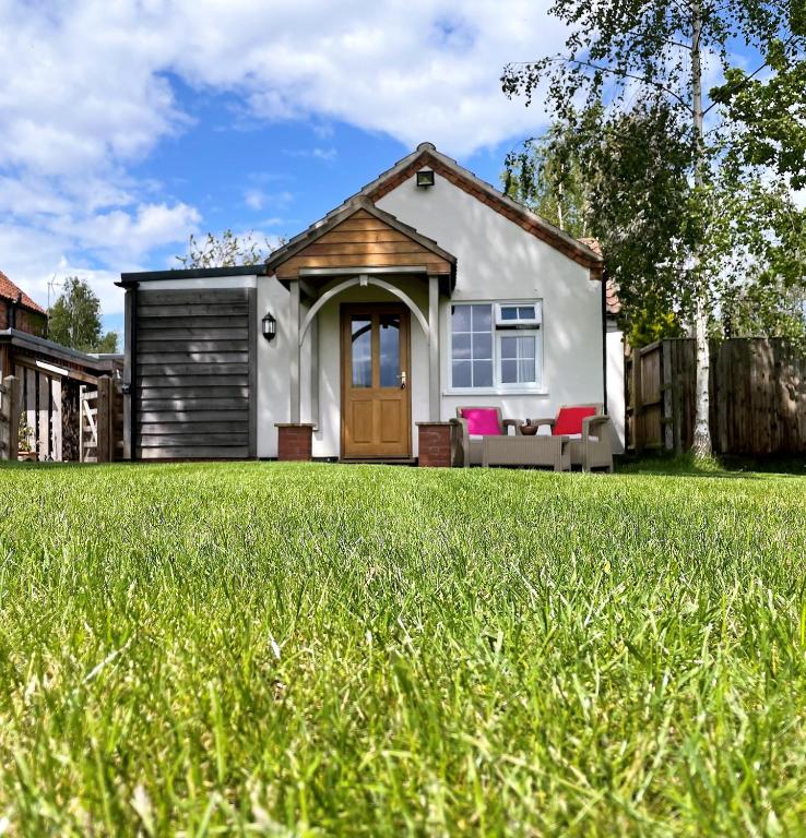 Field's Edge - B&B Swinderby