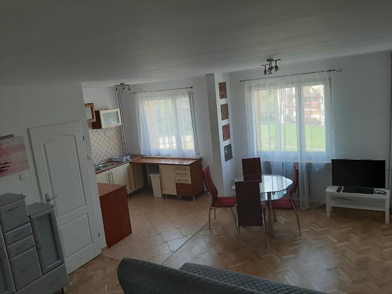 Apartament Bella - Ferienwohnung Bunzlau