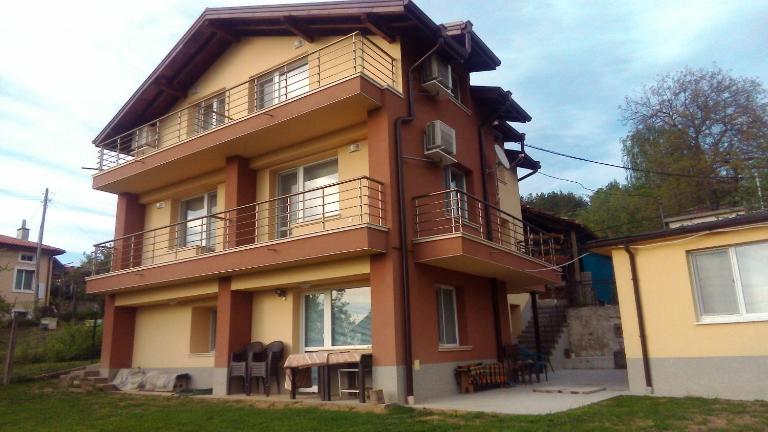Къща за гости СВЕТЛАНА - Ferienwohnung Sapareva Banya