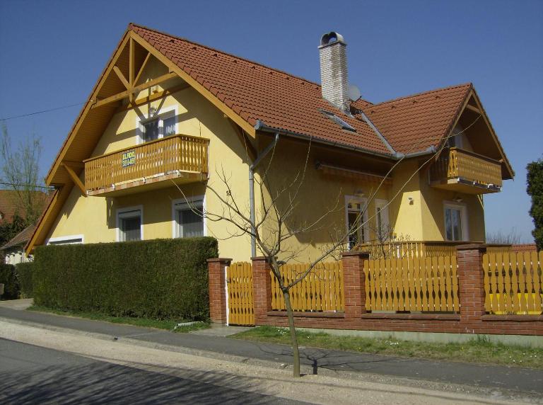 Miseta Apartman - B&B Fonyód