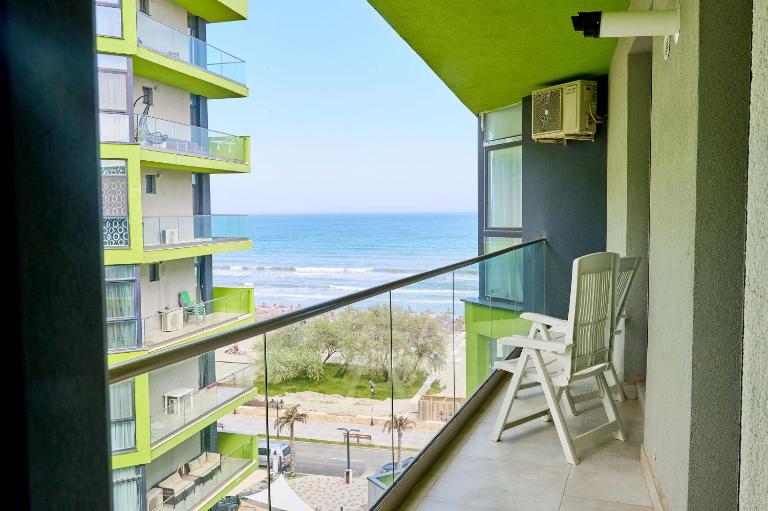 Crazy Sea View 1BR Apartment Spa Pools Resort - B&B Mamaia