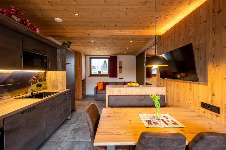 Chalet Auszeit - B&B Lermoos