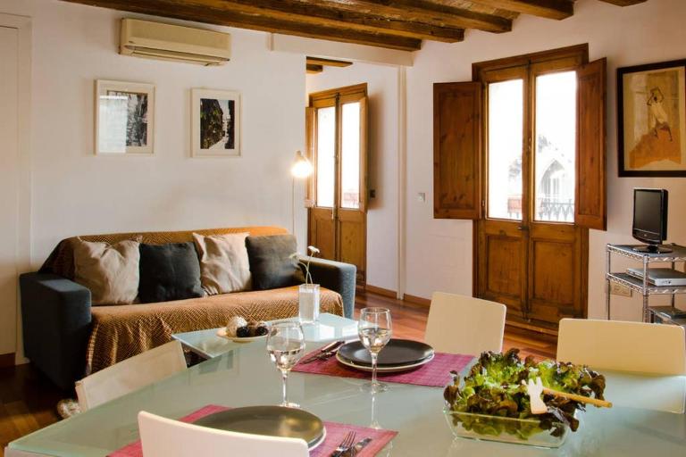 Ripoll Apartments - B&B Barcelona