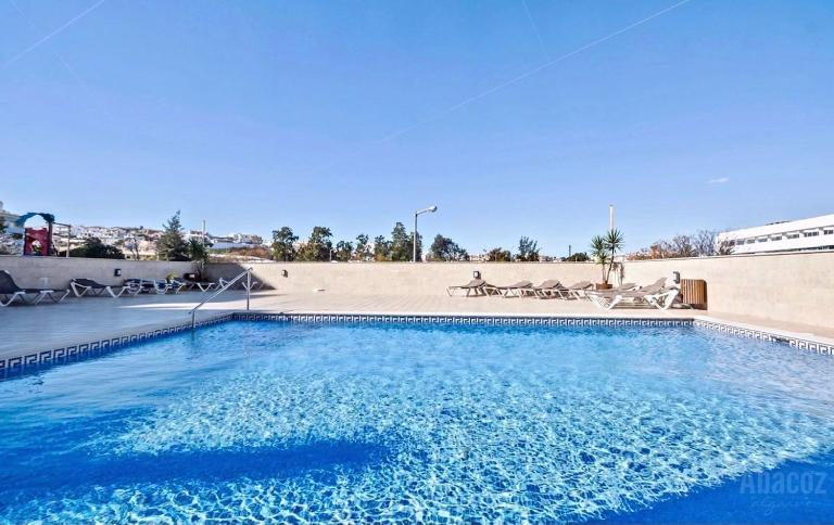 George's Quinta das Palmeiras, a 2 bedroom apartment in luxury complex, walking distance to town - B&B Lagos