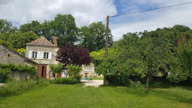 Gite de La Pivarderie - B&B Senillé
