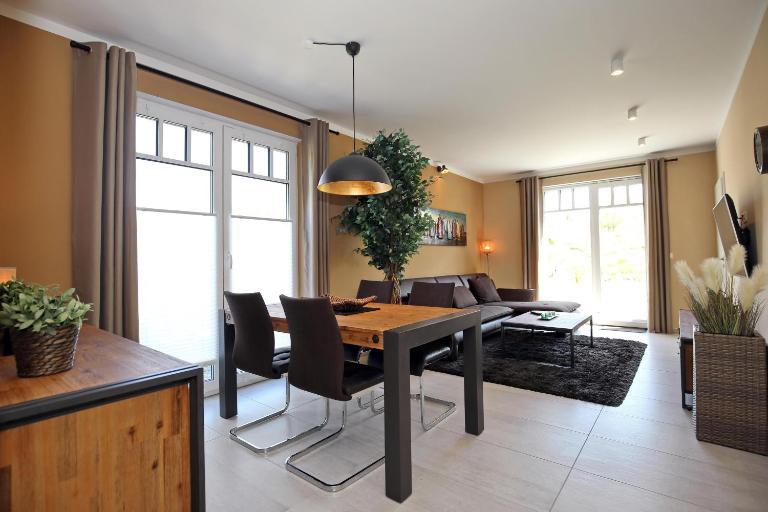 Haus am Wald Wohnung Sommer - B&B Wittenbeck