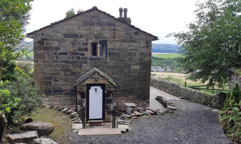 3 bedroom- Sleeps 6-Greave Farm Todmorden Cottage - B&B Todmorden