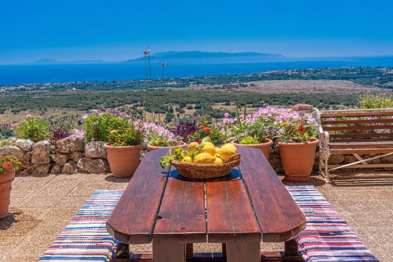 Saint George Castle Villa with sea view - B&B Kefalonia