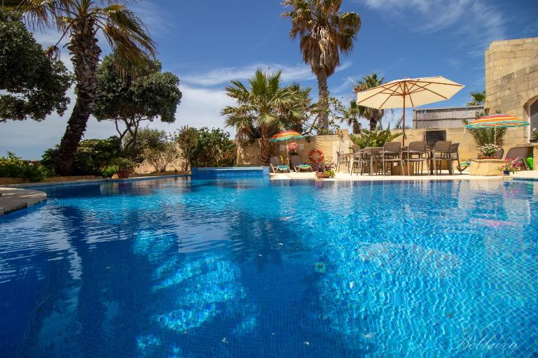 Bebbuxa Holiday Home - Chambres d'hôtes Gharb