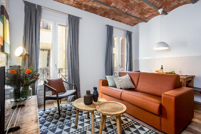 Ola Living Music - Bed and Breakfast Barcelona