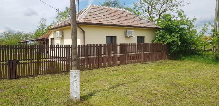 Sarudi vendégház - B&B Sarud