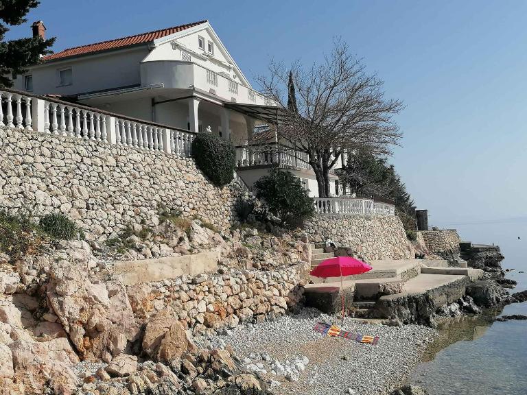 One-Bedroom Apartment in Baric Draga II - B&B Barić Draga